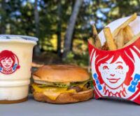 wendy restaurants closing